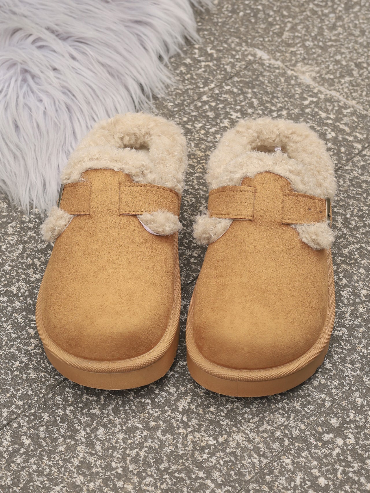 Women’s Fleece Lined Slip-On Clogs – Warm Winter Mule with Buckle & Anti-Slip Sole