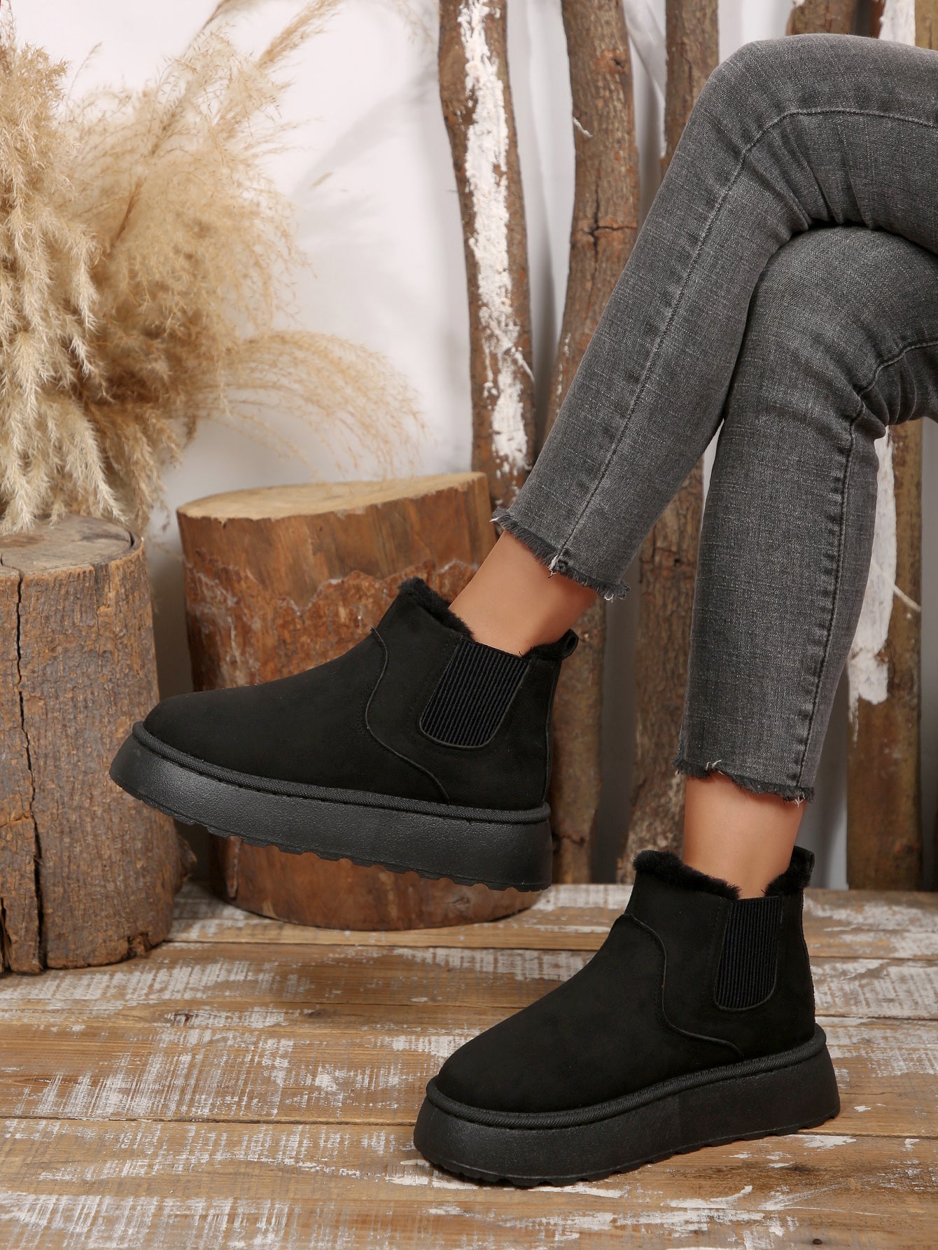 Women’s Warm Fur Lined Platform Ankle Boots – Slip-On Winter Short Boots with 2.36in Thick Sole