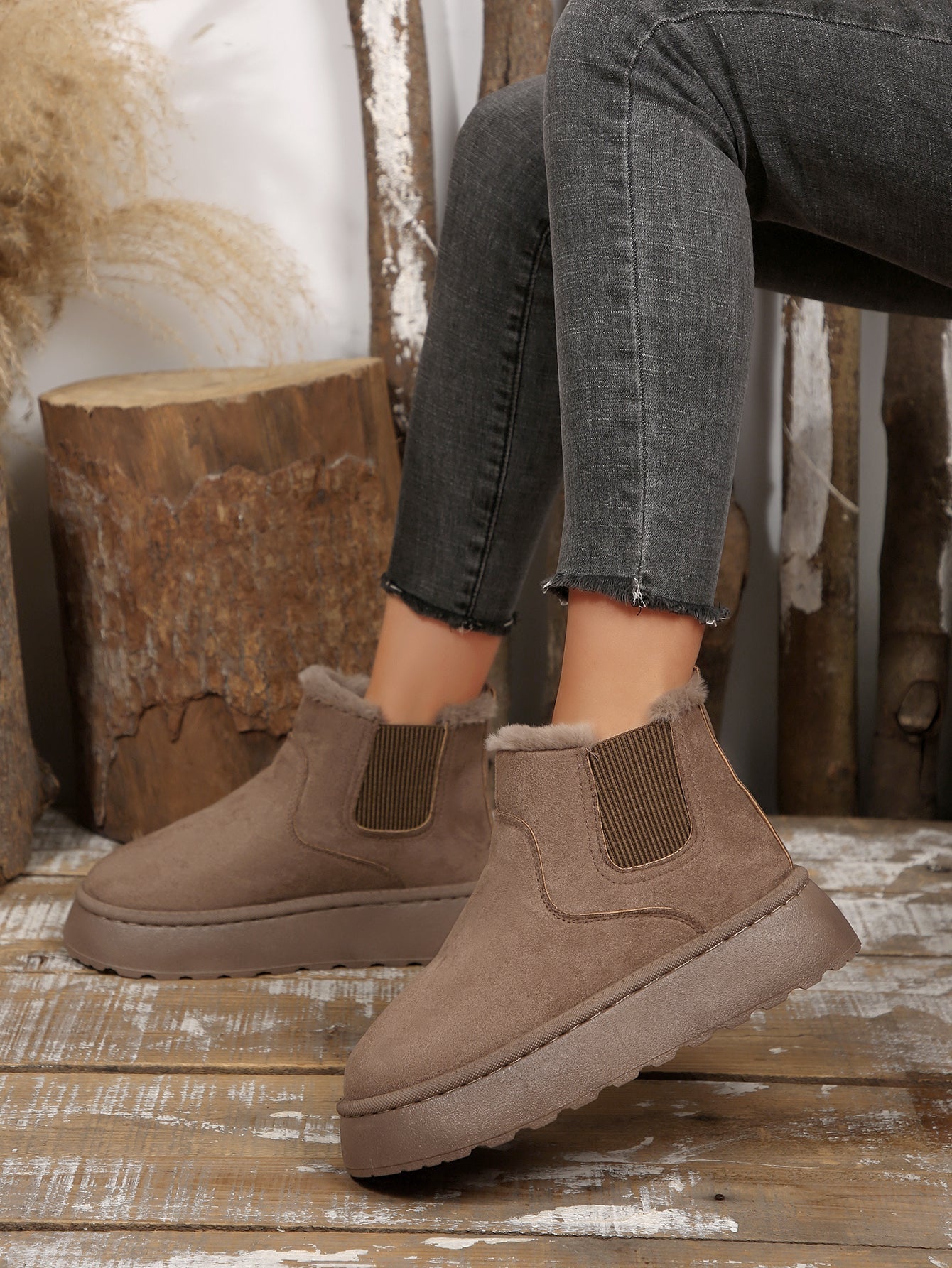 Women’s Warm Fur Lined Platform Ankle Boots – Slip-On Winter Short Boots with 2.36in Thick Sole